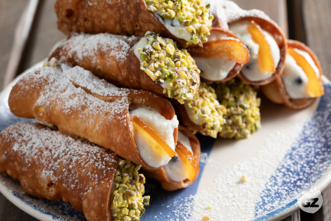 Sicilian Cannoli - Italian recipes by GialloZafferano