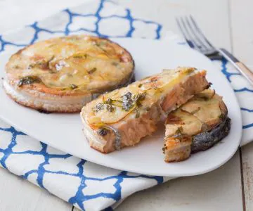 Baked salmon steaks