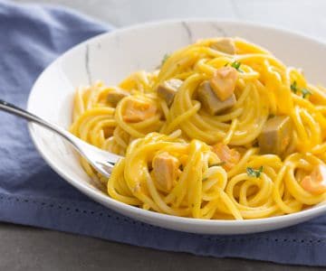 Seafood carbonara