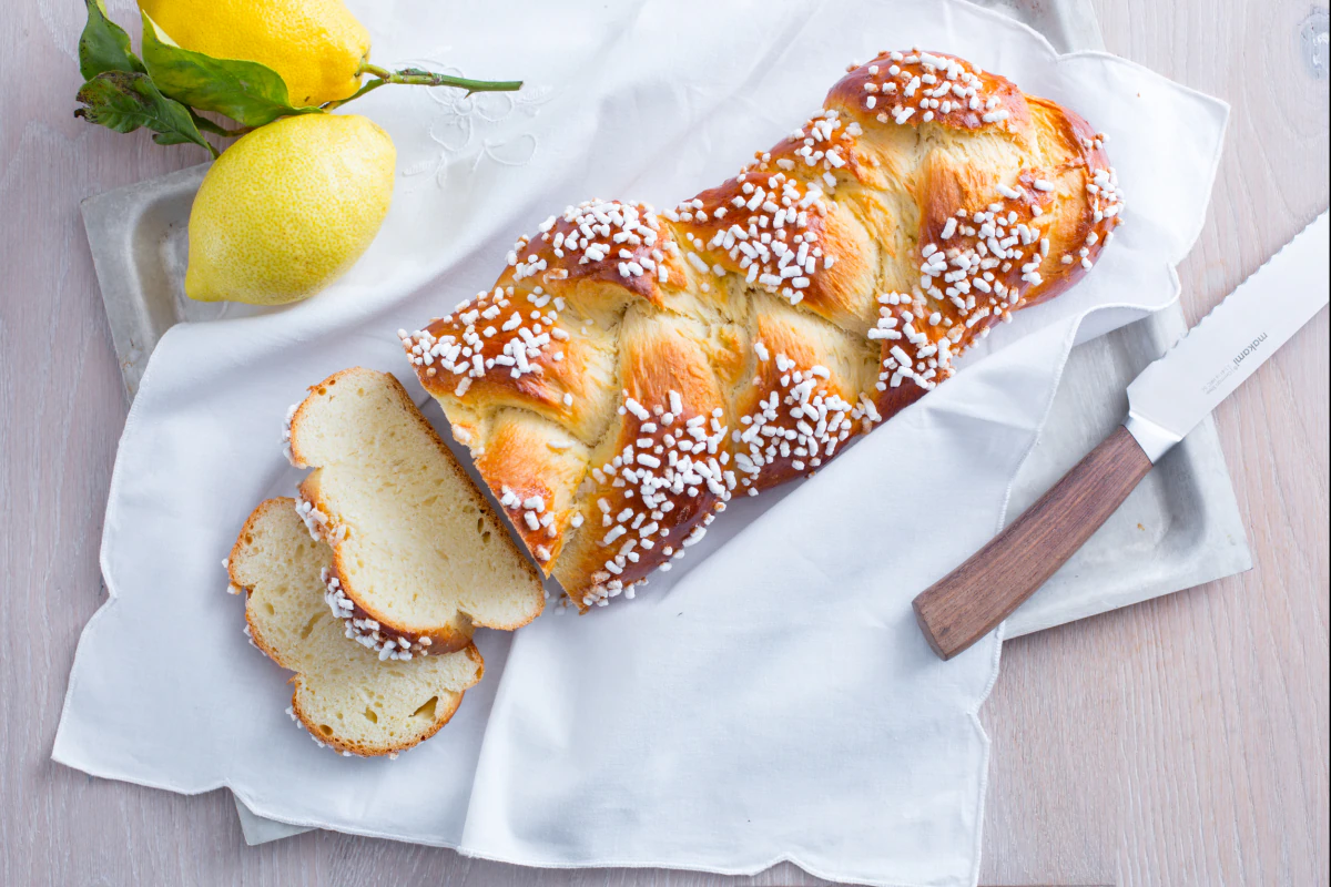 Leavened brioche braid