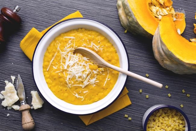 Milanese-style pumpkin soup - Italian recipes by GialloZafferano