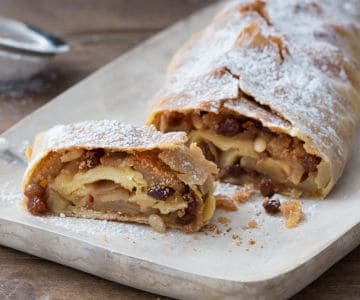 Apple strudel