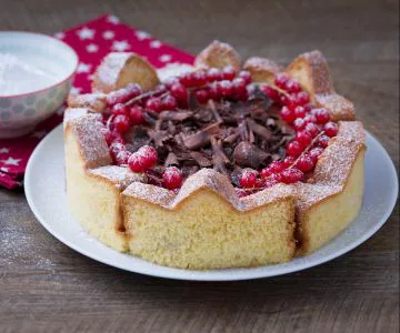 Pandoro cake