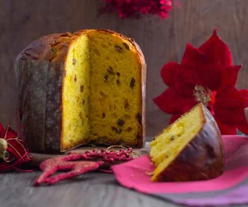 Panettone with brewer's yeast