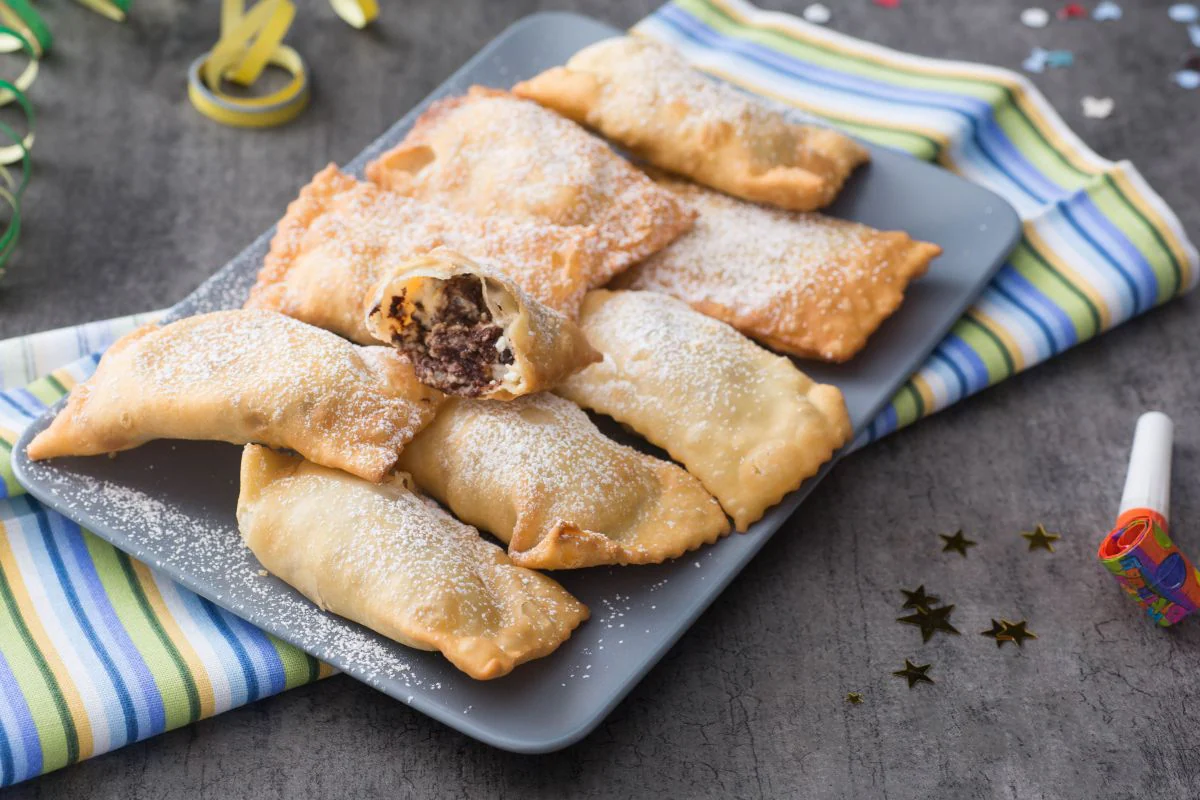 Ricotta and chocolate fritters