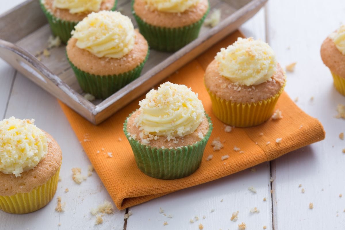 Mimosa cupcake