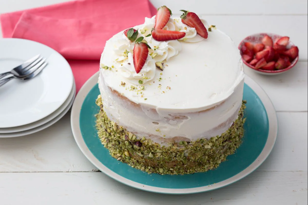 Mascarpone and strawberry cake