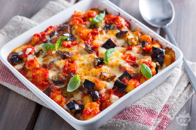 Baked gnocchi parmigiana - Italian recipes by GialloZafferano