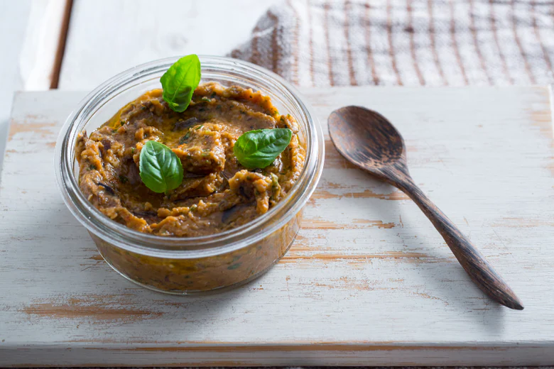 Rustic eggplant pesto