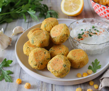 Oven-baked falafel