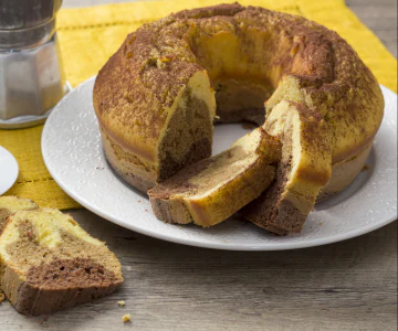 Tiramisu bundt cake