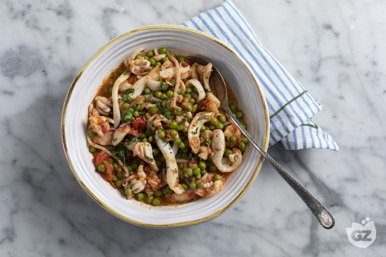 Cuttlefish with peas