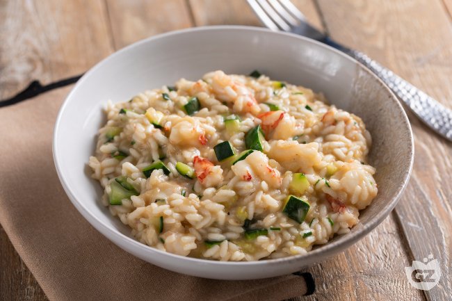 Shrimp and Zucchini Risotto - Italian recipes by GialloZafferano
