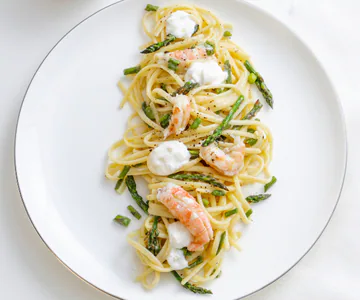 Linguine with Shrimp, Burrata, and Asparagus