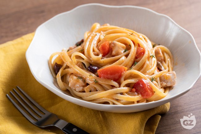 Pasta with Swordfish - Italian recipes by GialloZafferano