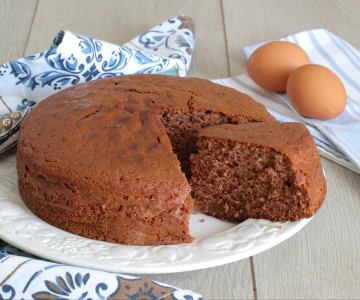 Egg White and Cocoa Cake