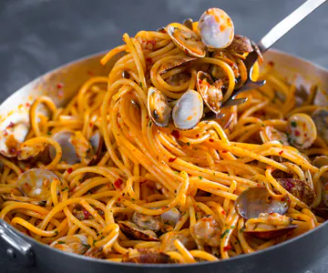 Spaghetti with Clams and Nduja