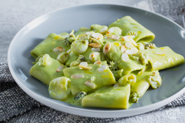 Paccheri with Cuttlefish and Peas - Italian recipes by GialloZafferano
