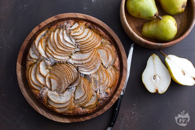 Ricotta, Pear, and Chocolate Cake - Italian recipes by GialloZafferano