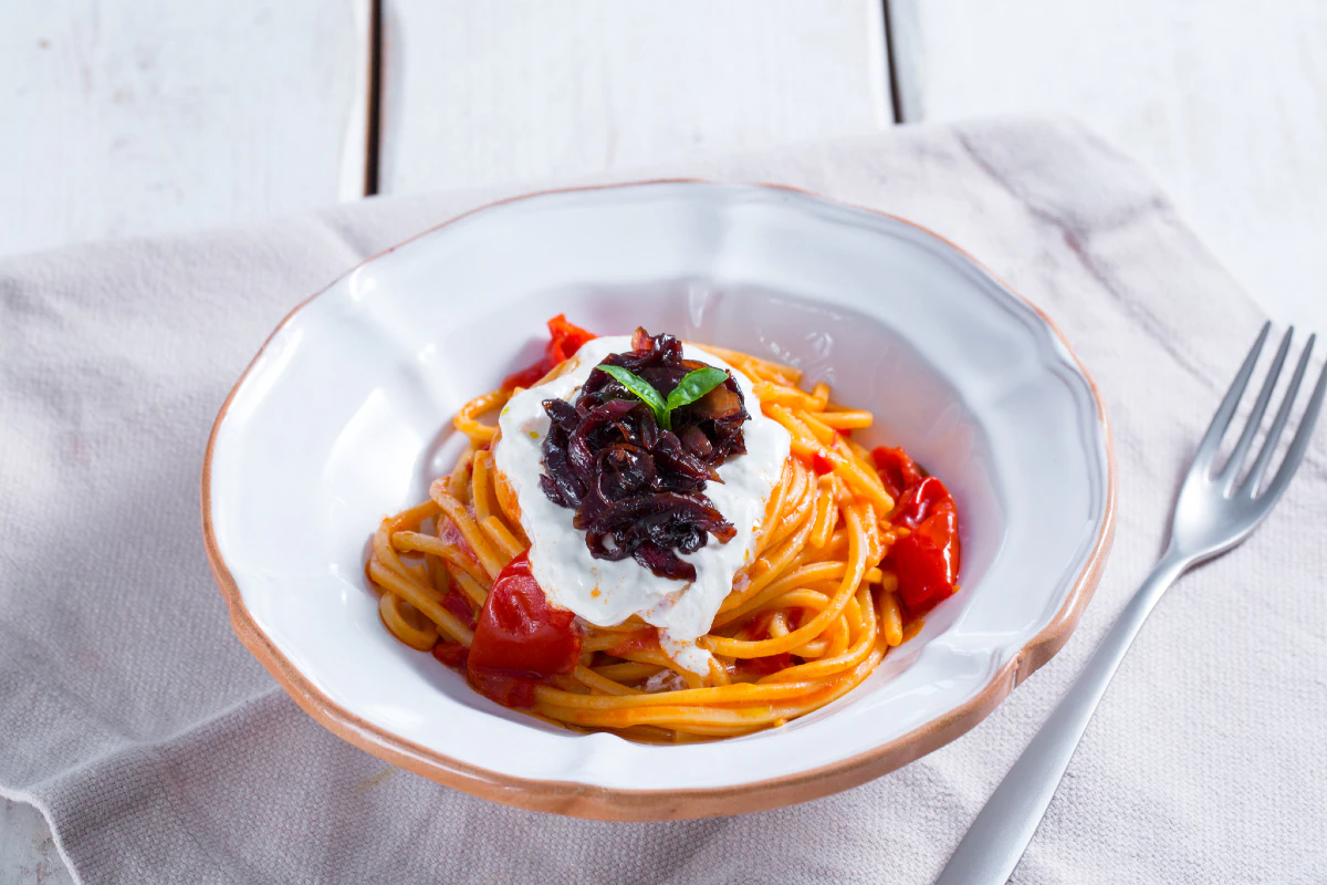 Spaghetti with Tomato and Caramelized Onions