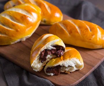 Chocolate Filled Buns