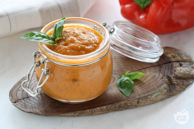 Bell Pepper Cream - Italian recipes by GialloZafferano