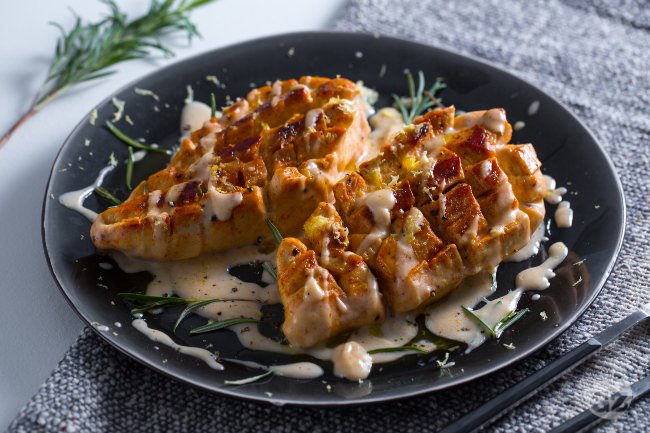 Creamy Chicken Breast - Italian recipes by GialloZafferano