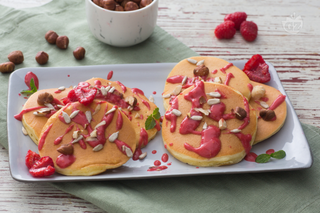 Yogurt Pancakes - Italian recipes by GialloZafferano