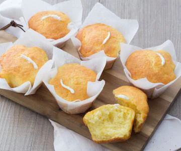 Yogurt Muffins