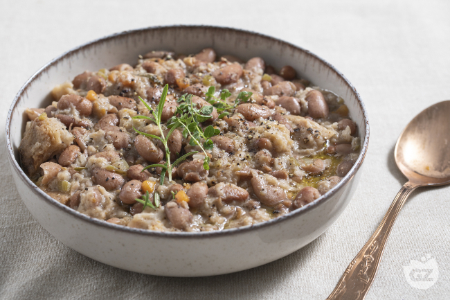 Pancotto with Beans - Italian recipes by GialloZafferano
