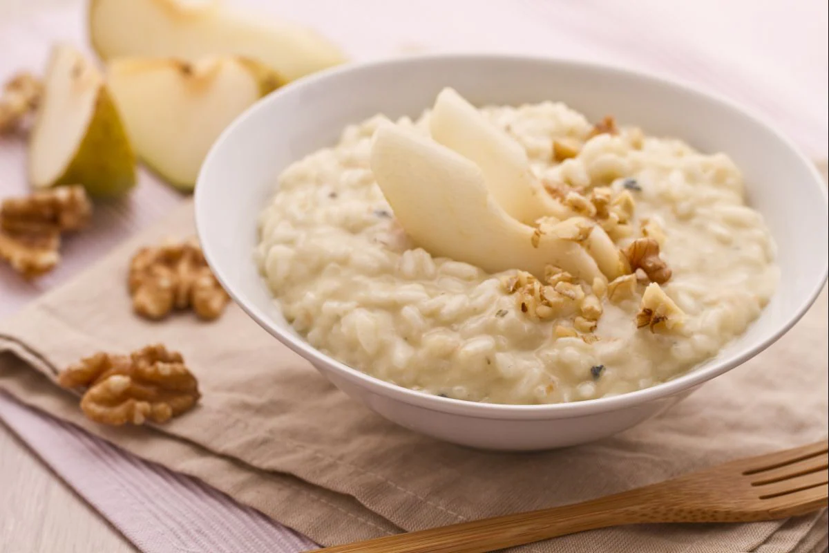 Risotto with Gorgonzola, Pears, and Walnuts