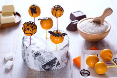 Halloween Cake Pops