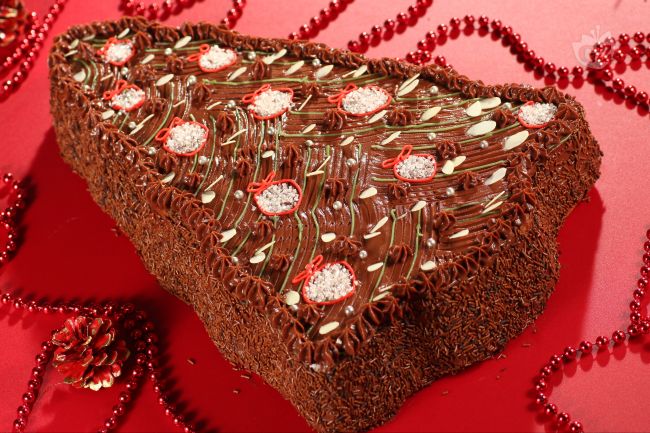 Christmas Tree Cake - Italian recipes by GialloZafferano