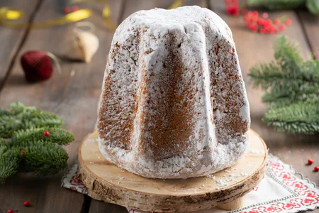 Pandoro with sourdough