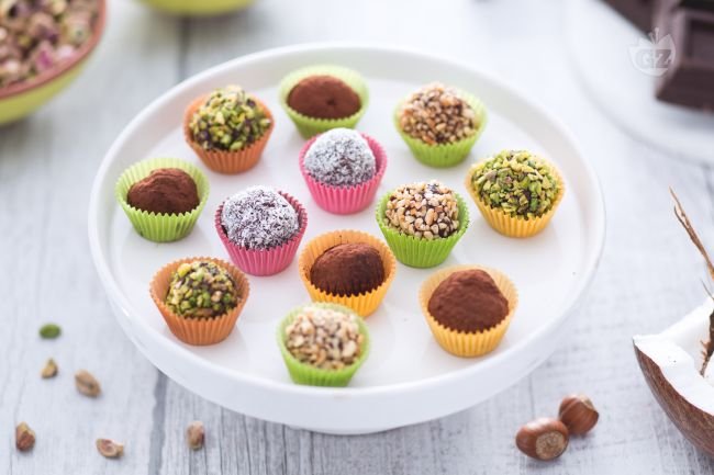 Mascarpone Truffles - Italian recipes by GialloZafferano