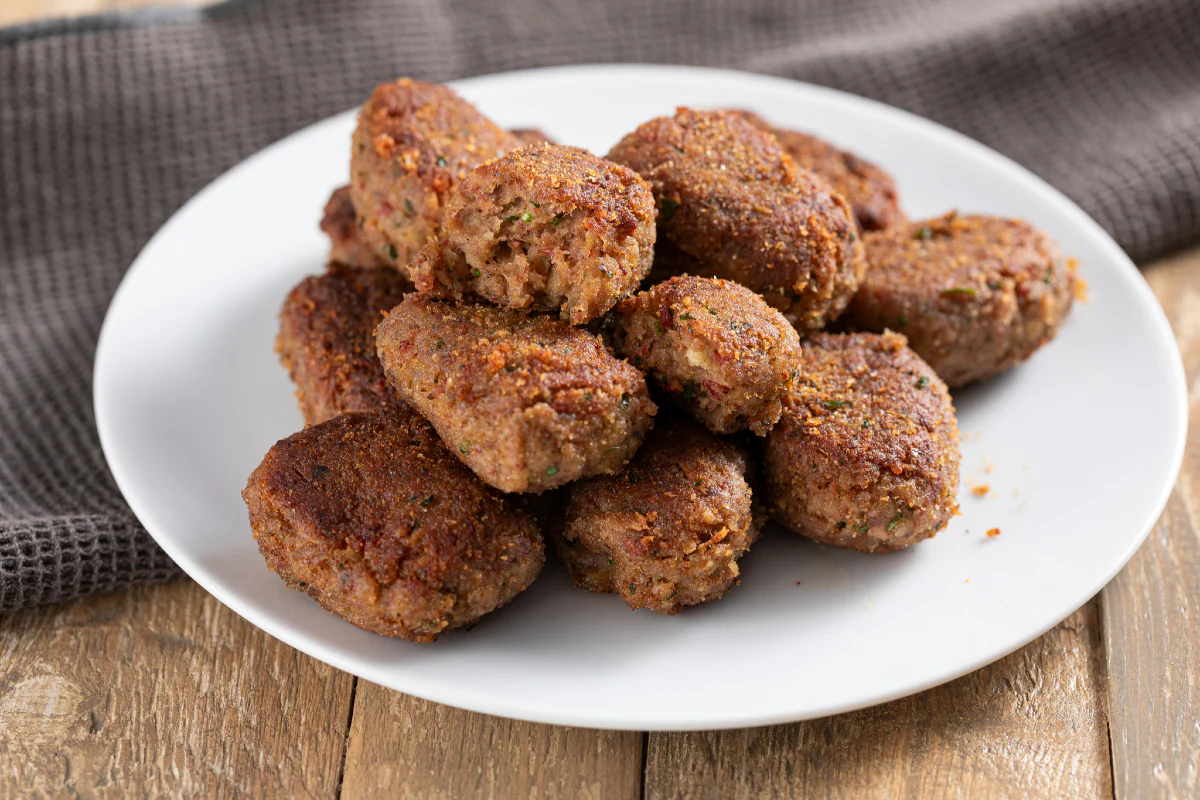 Mondeghili (Milanese meatballs)