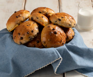 Chocolate Chip Buns