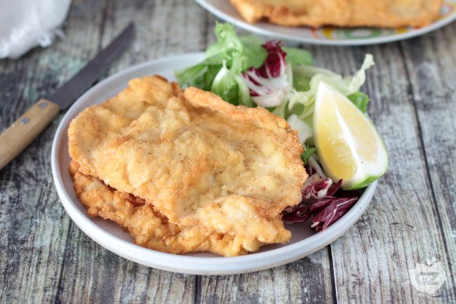 Chicken Cutlets - Italian recipes by GialloZafferano