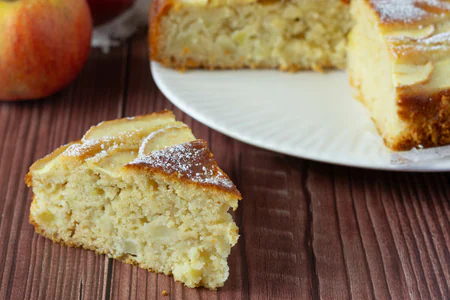 Apple cake without sugar