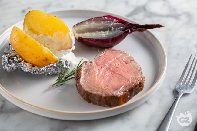 Classic Roast Beef - Italian recipes by GialloZafferano