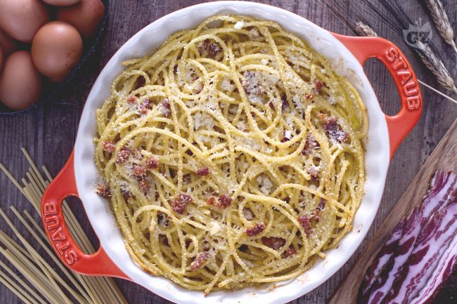 Baked Carbonara - Italian recipes by GialloZafferano