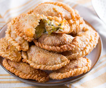 Empanadas with Gorgonzola and Leeks