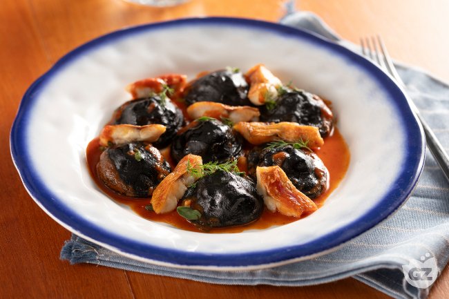 Squid Ink Ravioli - Italian recipes by GialloZafferano
