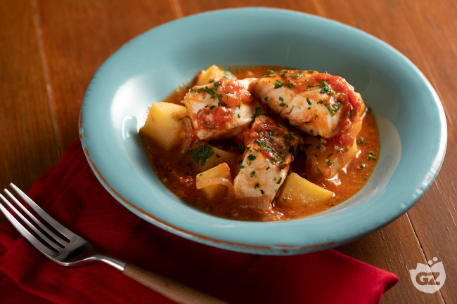 Easy stewed cod - Italian recipes by GialloZafferano