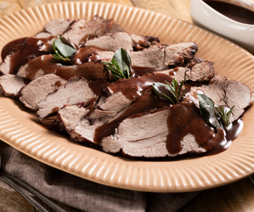 Pork roast with red wine sauce