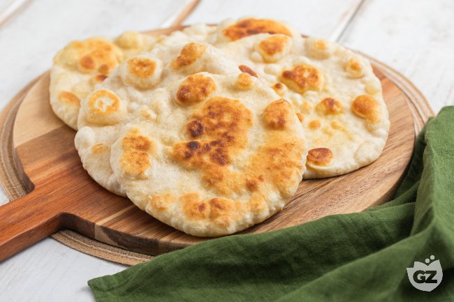Pan-fried Bread - Italian recipes by GialloZafferano