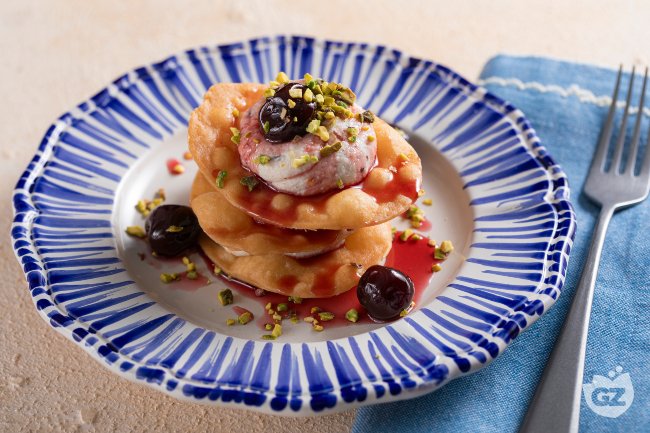 Millefeuille Cannoli - Italian recipes by GialloZafferano