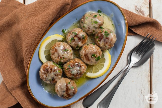 Meatballs with Lemon - Italian recipes by GialloZafferano
