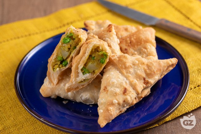 Samosa - Italian recipes by GialloZafferano