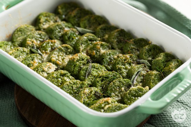 Green Roman-Style Gnocchi - Italian recipes by GialloZafferano